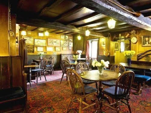 The Nobody Inn Christow Exterior photo
